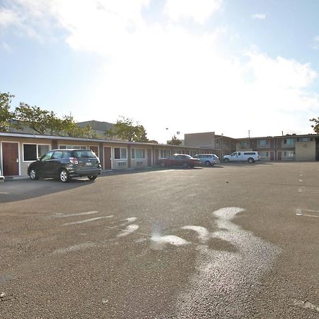 Budget Inn Lompoc Exteriér fotografie